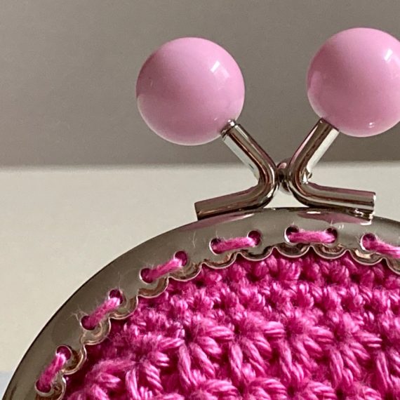 Mini Geldbörse mit Klick-Klack Verschluss - Crochet Love - Magenta-Rosa