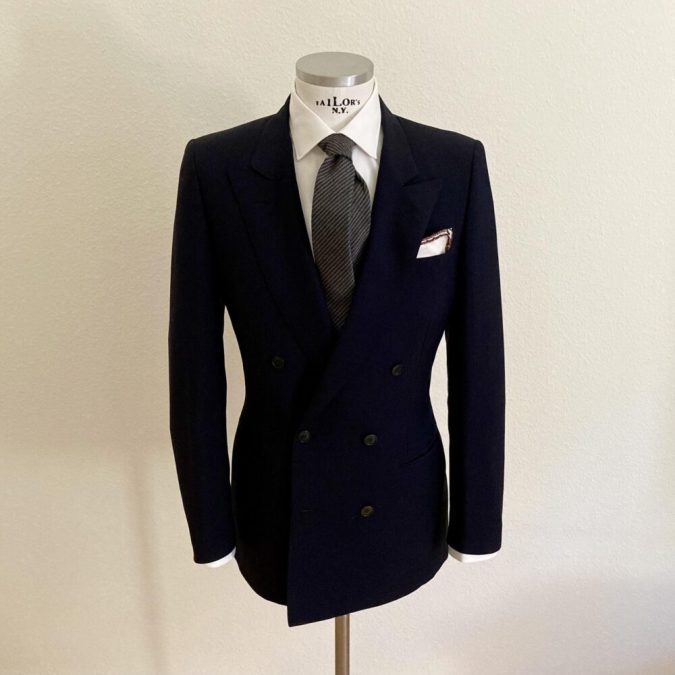 Schickes weisses Herren Hemd für das Formal Business Outfit